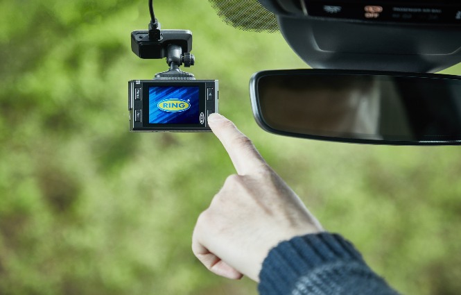 Ring dash cam gets Auto Express five-star seal of approval - Van