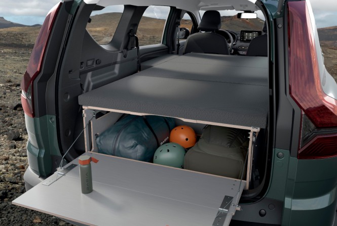 New Dacia Sleep Pack available for campers - Van Life Matters